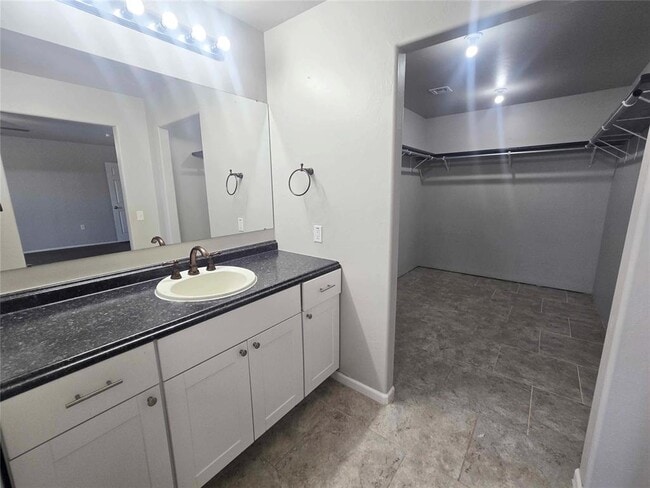 Building Photo - 2851 Cobalt Ct NW