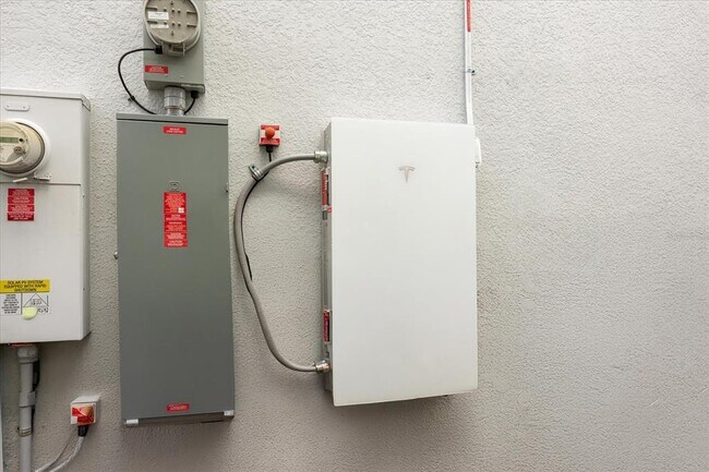 Building Photo - 11827 Philosophy Way