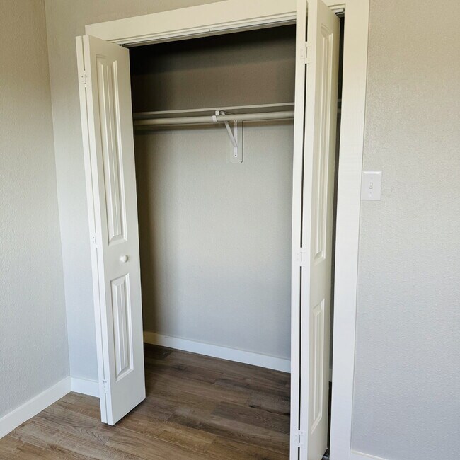Building Photo - Chic 2-Bedroom | 2-Bathroom Port Arthur Apartment with Elegant Granite Finishes!