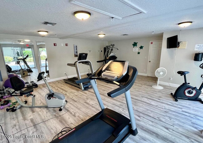 Building Photo - 3740 Ocean Beach Blvd