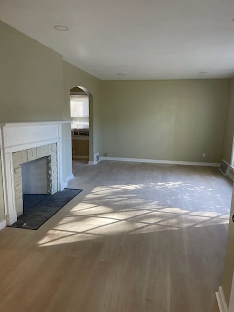 Building Photo - 4057 Bushnell Rd