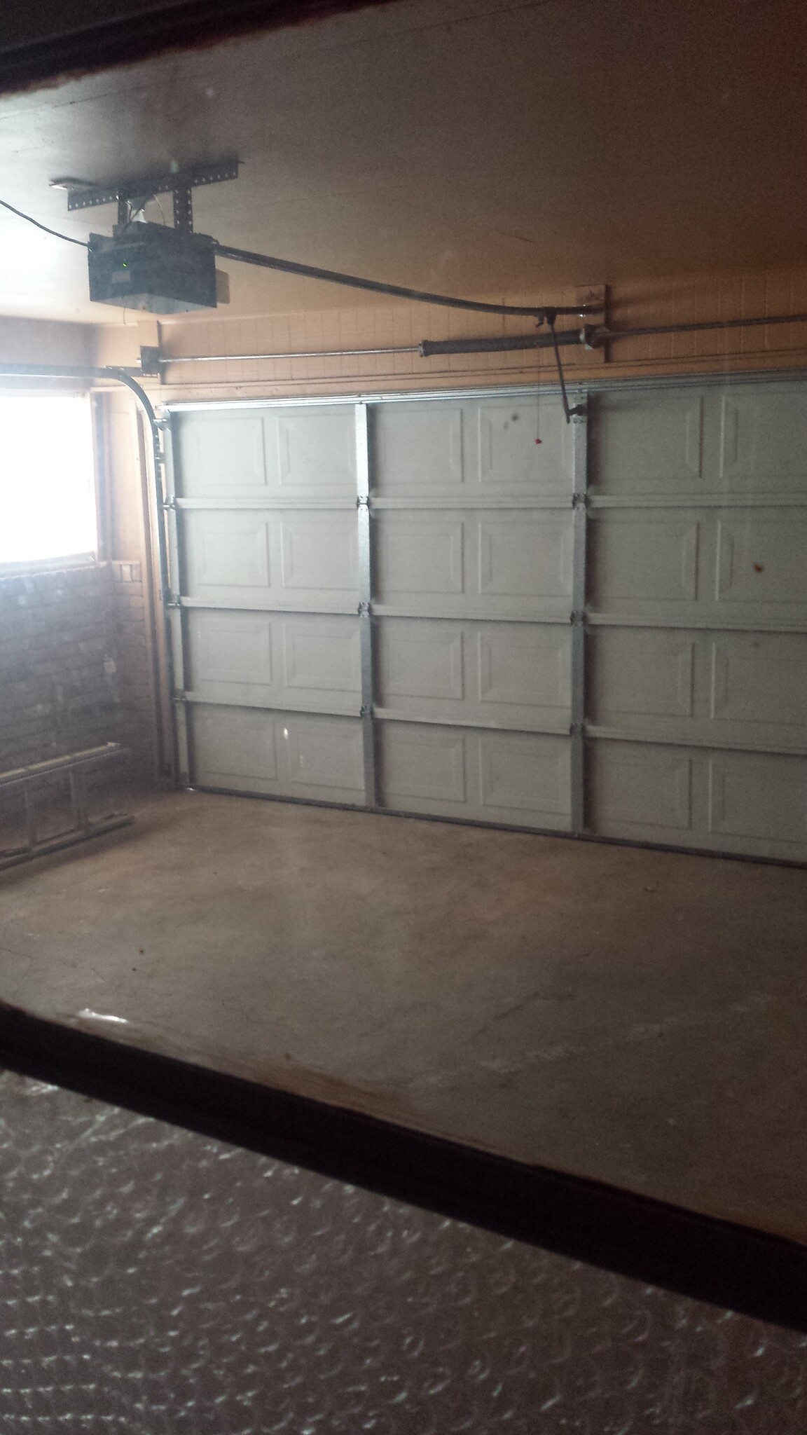 Garage - 4650 N Lake Dr