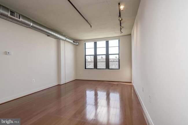 Building Photo - 2125 14th St NW