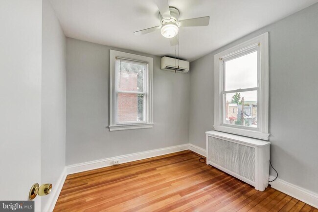 Building Photo - 6203 8th St NW