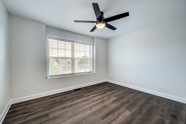 Building Photo - 12948 Parterre Pl