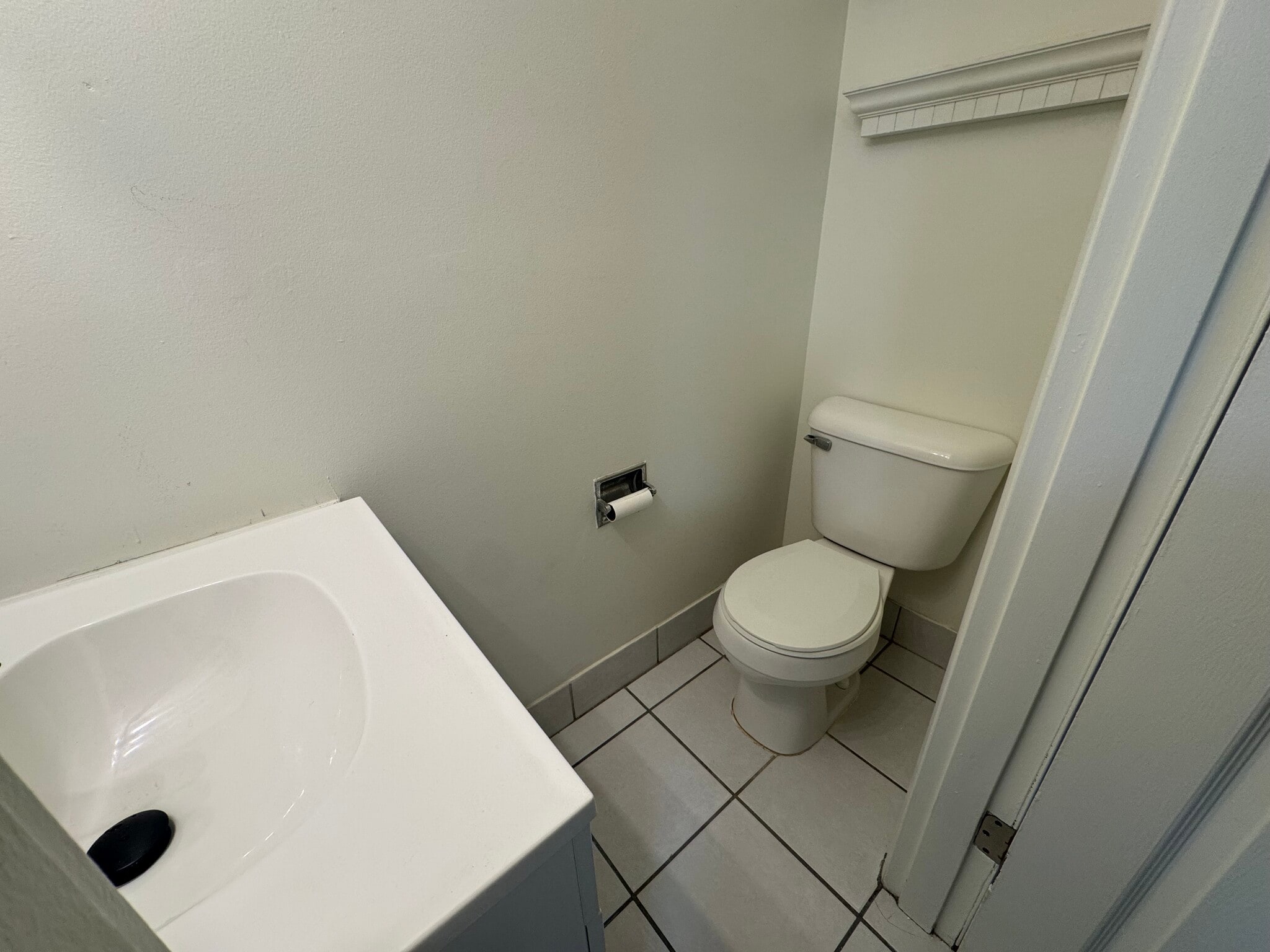 Building Photo - 459 N 400 E