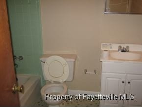 Building Photo - 731 Ashburton Dr
