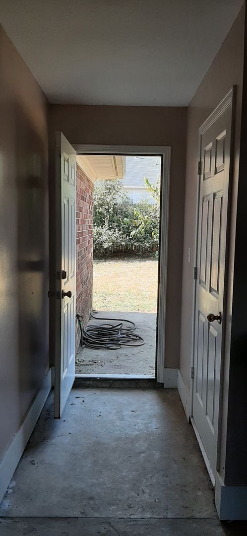 Building Photo - 119 Autumn Cove