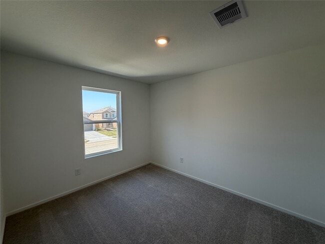 Building Photo - 16718 Old Wagon Wy