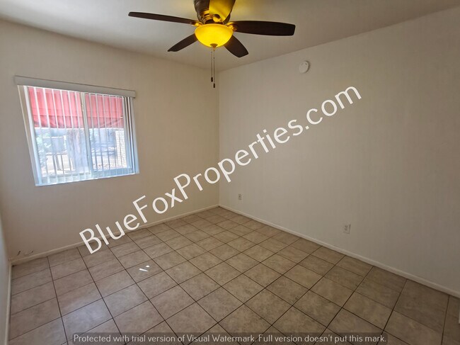 Building Photo - 2718 W Jennie Ln