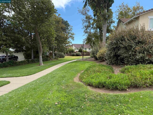 Building Photo - 4490 Leatherwood Ct