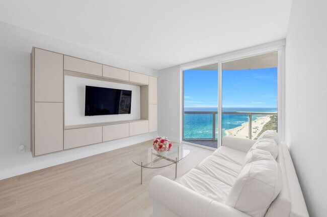 Building Photo - 6365 Collins Ave