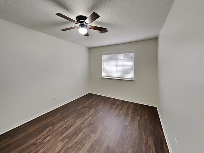 Building Photo - 16306 Jast Dr