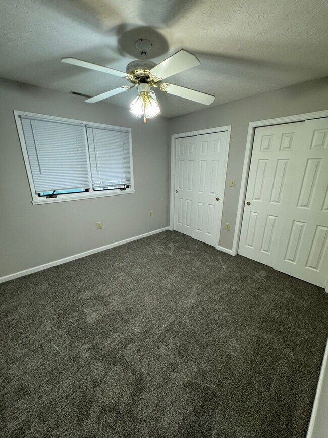 Building Photo - Warren Twp - 3 BR ranch