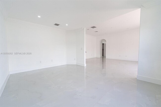 Building Photo - 15699 SW 54th Ct