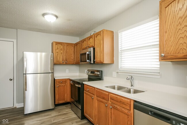 Building Photo - 2049 Orchid Bloom Ln