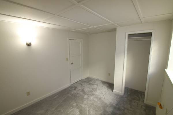 Building Photo - 550 45th St