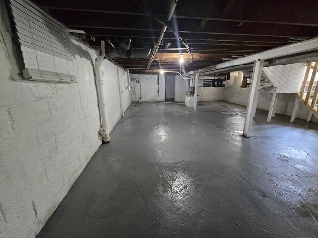 Building Photo - 5361 Wilborn Dr