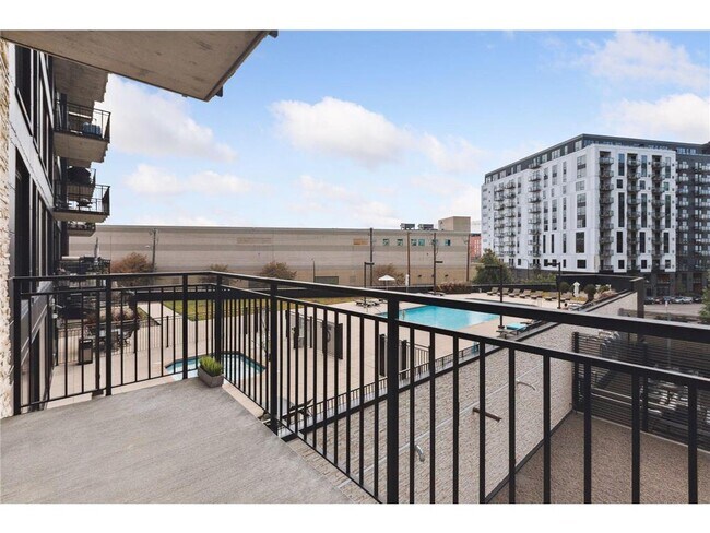 Building Photo - 1240 S 2nd St