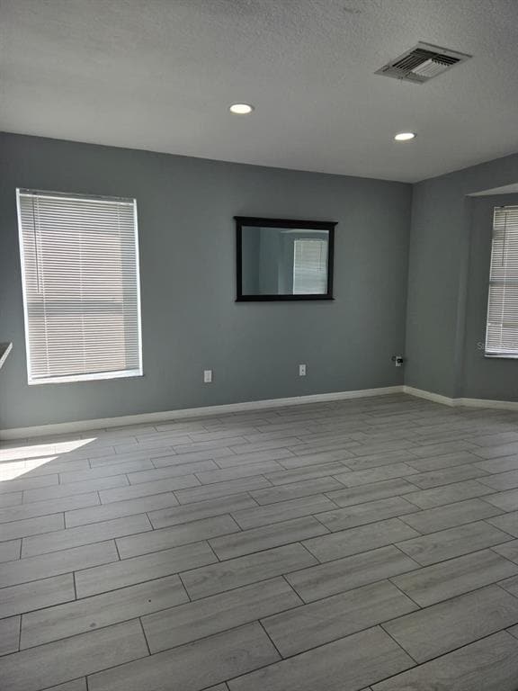 Building Photo - 410 Otter Creek Dr