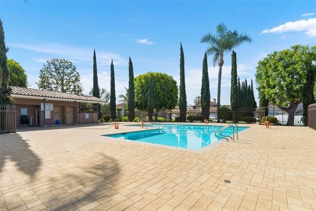 Building Photo - 42 Atherton-