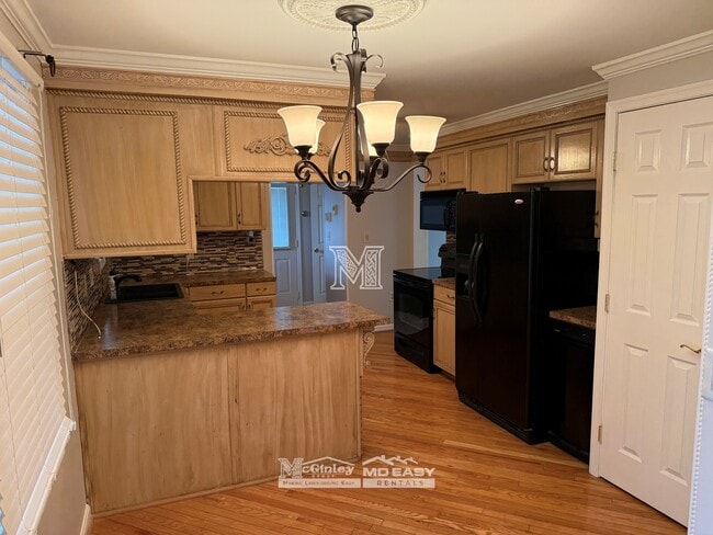 Building Photo - 2621 Fallston Rd