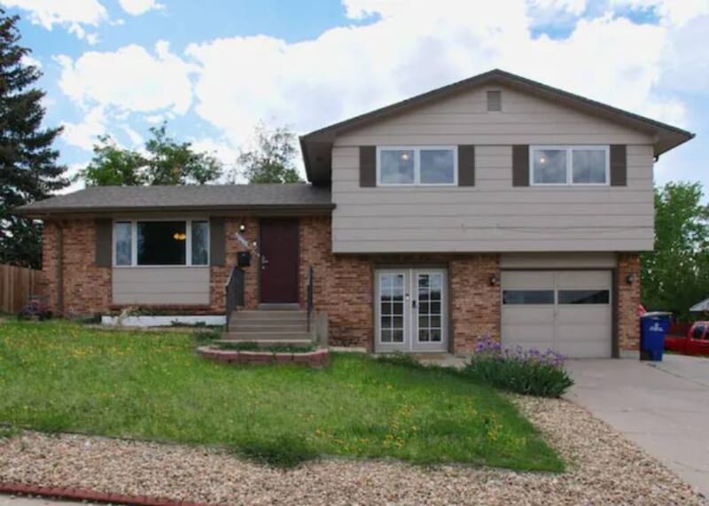 Building Photo - 8239 Cherokee St