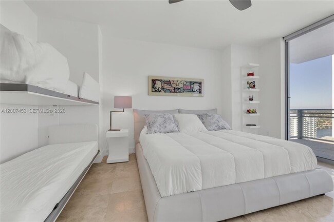 Building Photo - 3535 S Ocean Dr