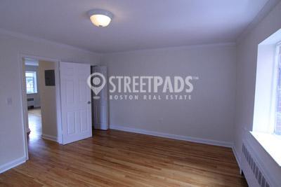 Building Photo - 2 bedroom in Brookline MA 02446