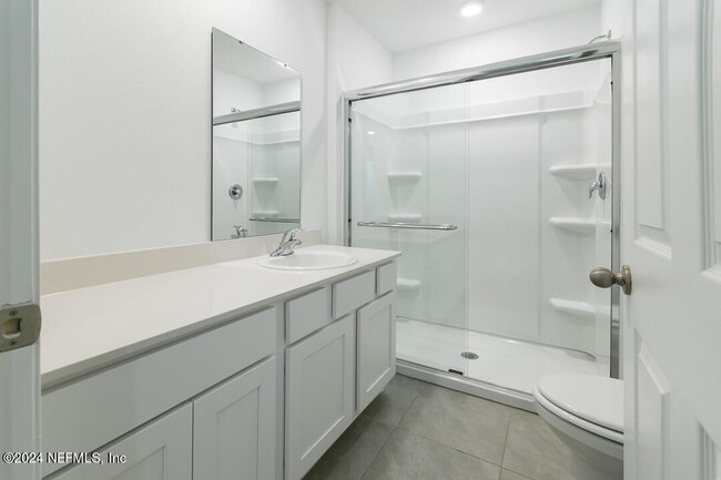 Building Photo - 215 Elmhurst Ln