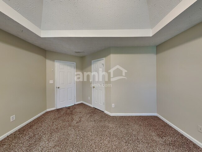 Building Photo - 900 Cline Petty Way