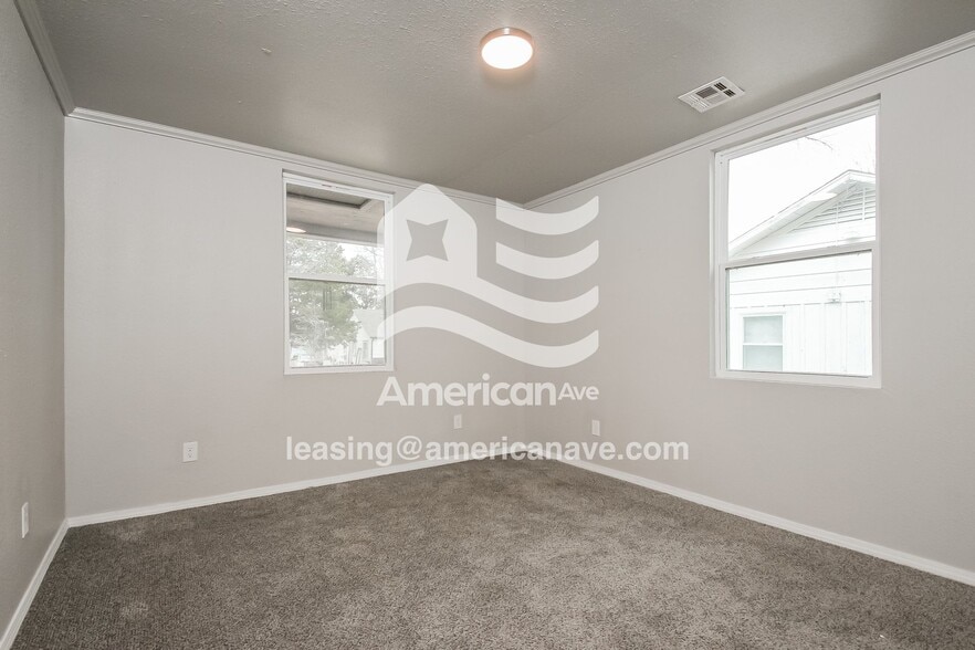 Building Photo - 1623 N Atlanta Ct