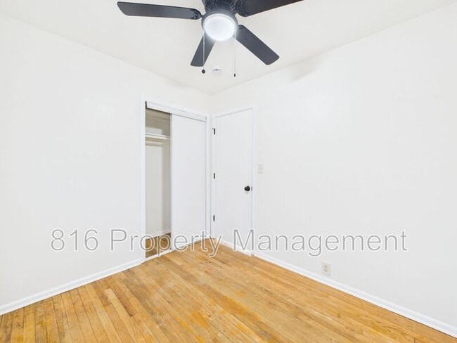 Building Photo - 6903 E 113 Terrace