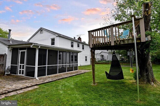 Building Photo - 4324 Moylan Ln