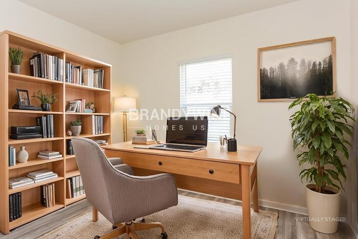 Building Photo - 83 Rowlett Pl