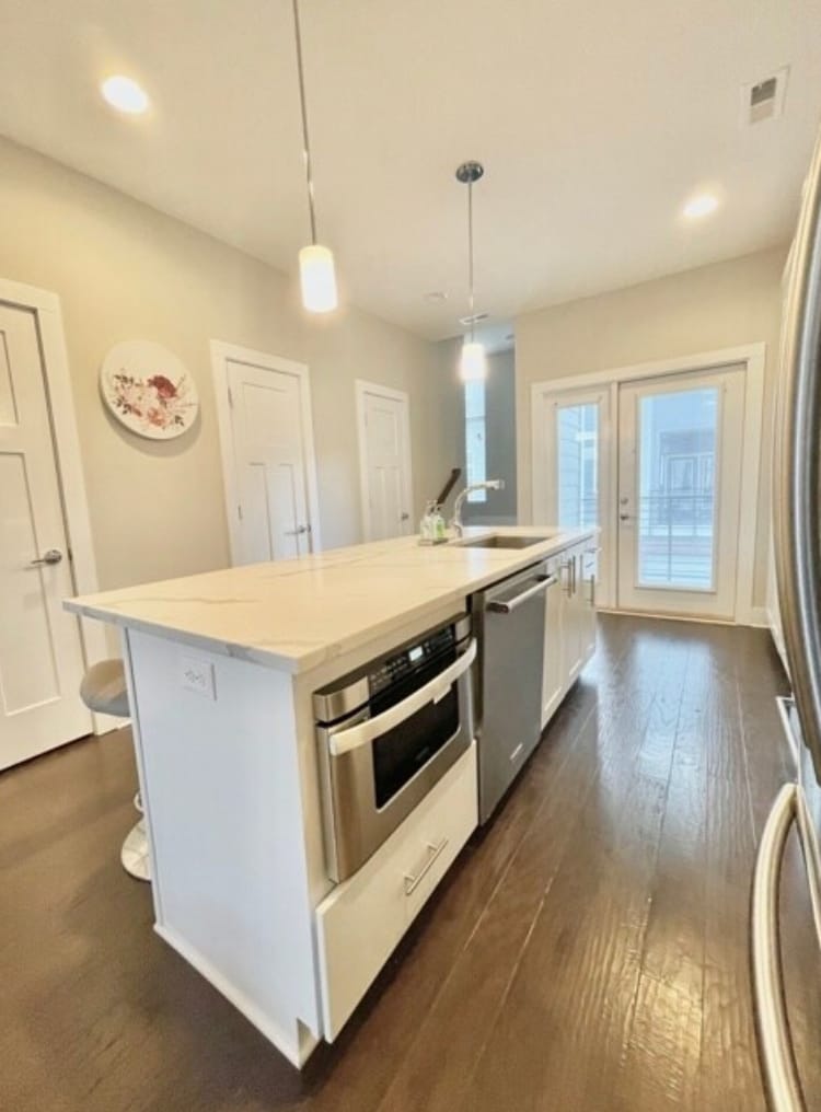 Kitchen - 418 Southend Crossing Ln