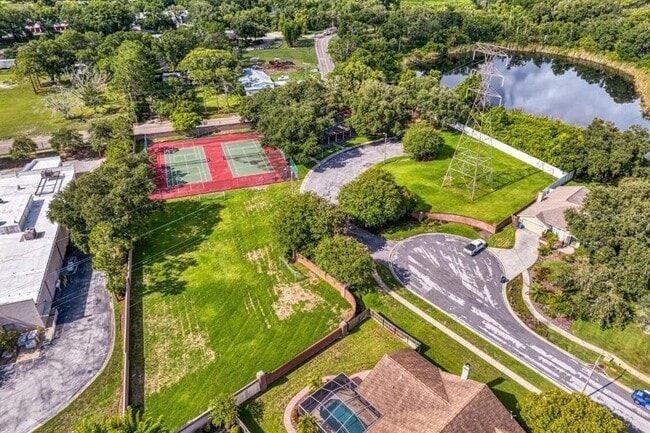 Building Photo - 8412 Ridgebrook Cir