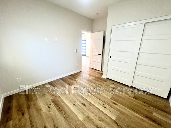 Building Photo - 3315 Clairemont Mesa Blvd