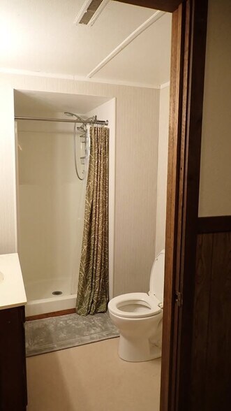 Building Photo - 2314 Fitchburg Rd