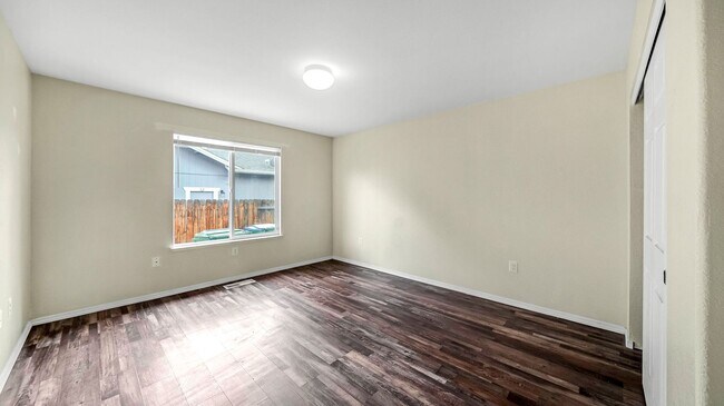 Building Photo - Spanish Springs Rental -- One Story.  No P...