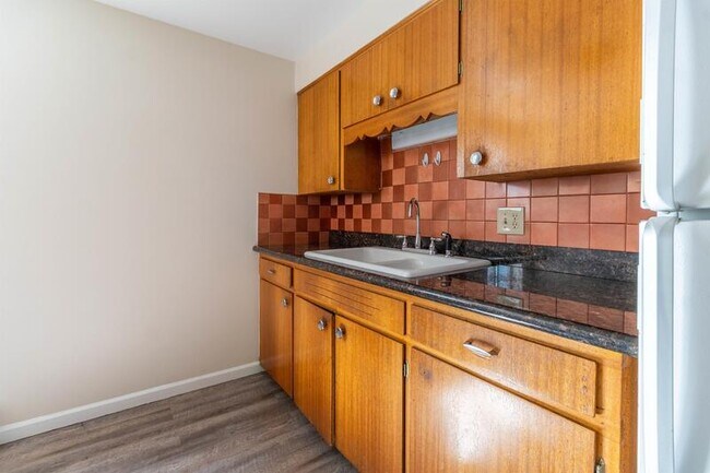 Building Photo - 7290 Newton Street