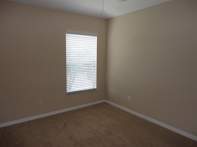 Building Photo - 18110 Birdwater Dr