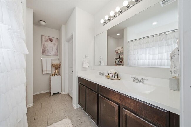 Building Photo - 3525 Colorado High Ave