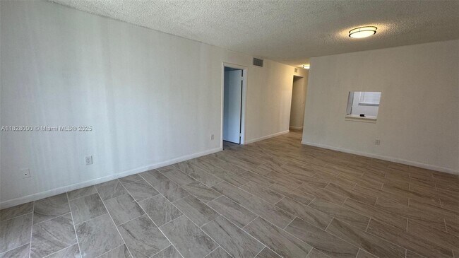 Building Photo - 7732 Camino Real
