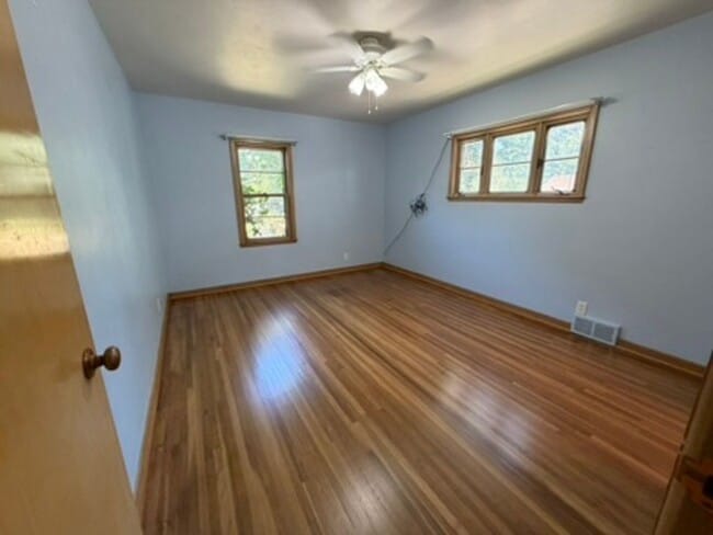 Building Photo - 1312 S Jefferson Ave