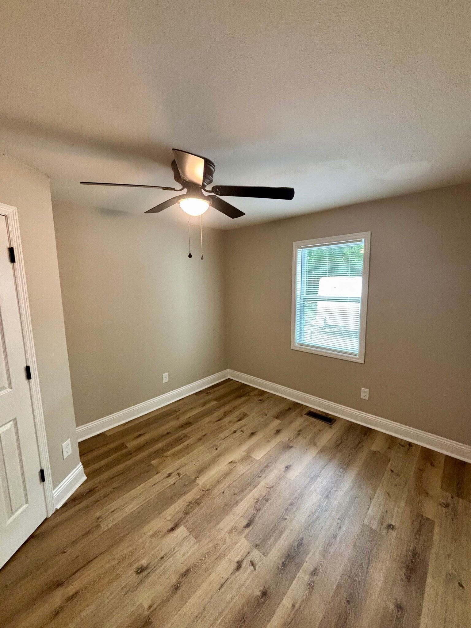 Building Photo - 2207 Swanson Ct NW