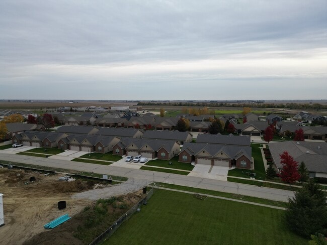 Building Photo - 1608 Delane Dr