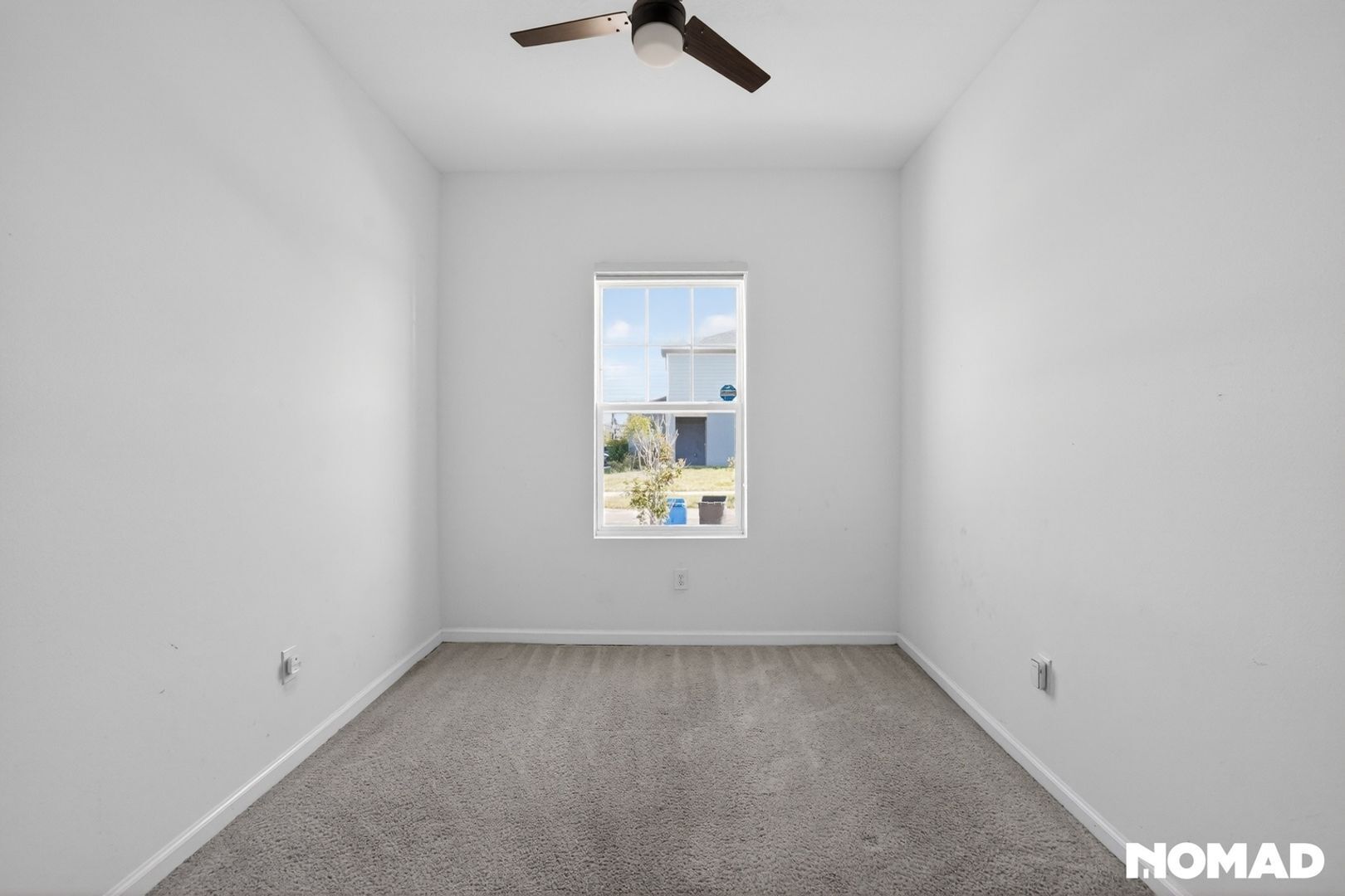 Building Photo - 2389 Harris Hawk Ave