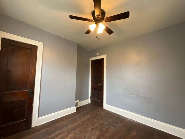 Building Photo - 14014 Edgewood Ave