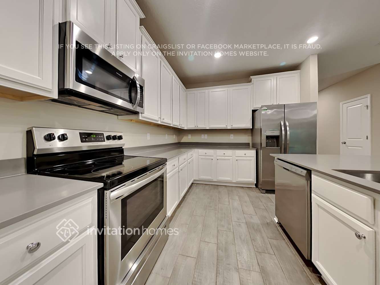 Building Photo - 2469 Laylas Wy